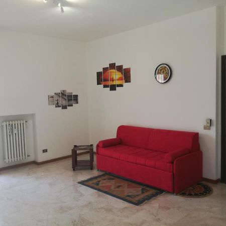 דירות רוצאנו La Sistemazione Brillantino Silver מראה חיצוני תמונה